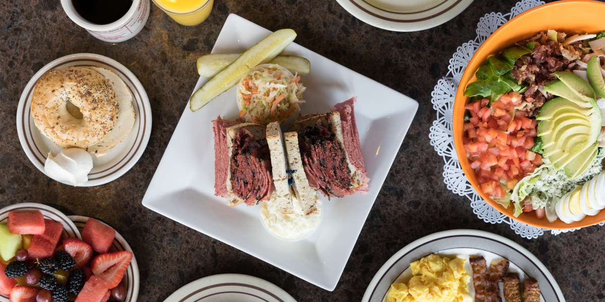 New York Deli News