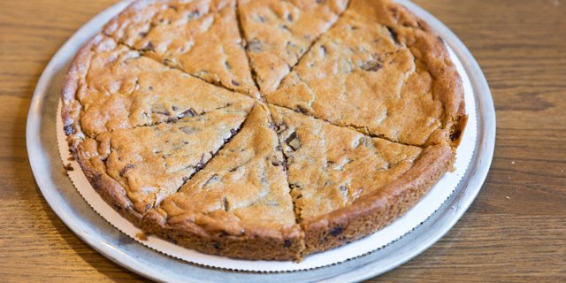 Deep-Dish Chocolate Chip Cookie