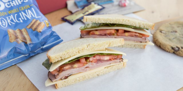 Classic Ham & Cheese Boxed Lunch