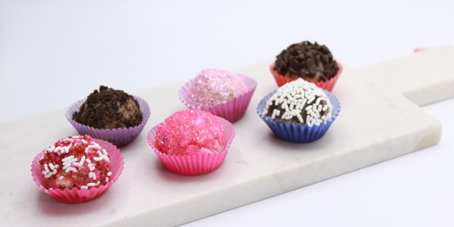 Dough Bites