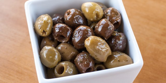 Mixed Olives