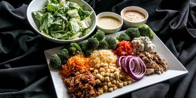 Build-Your-Own House Salad Bar