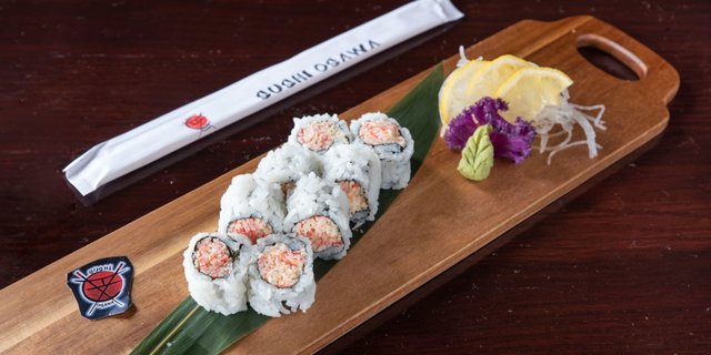 Spicy Crab Roll