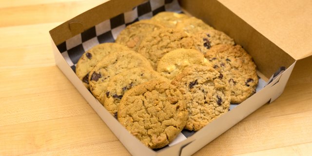 Cookie Box