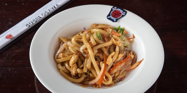 Chicken Yaki Udon Noodles