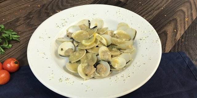 Steamed Clams