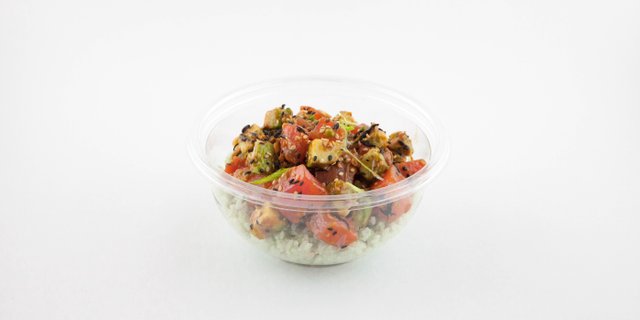 Sriracha Tuna Poke Bowls