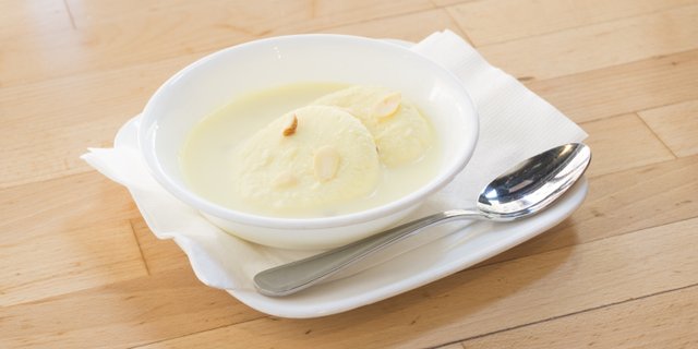 Kesari Rasmalai