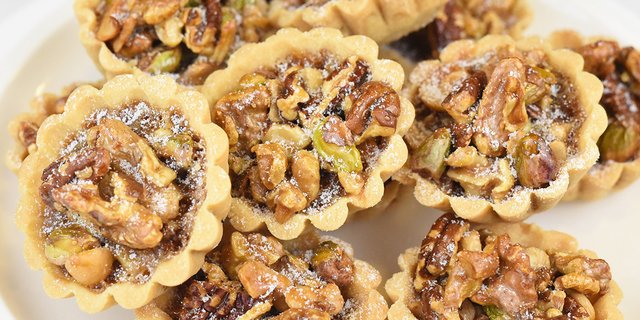 Mini Nut Tarts