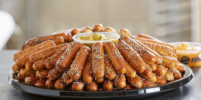Seasoned Pretzel Rod Full Tray
