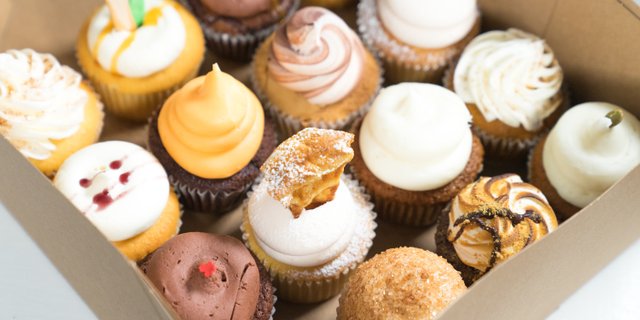 Assorted Regular Cupcakes