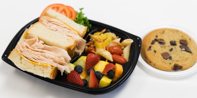 Deluxe Sandwich Box Lunch