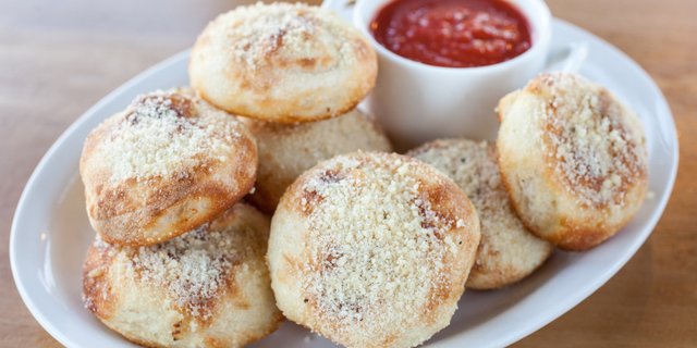 Garlic Knots
