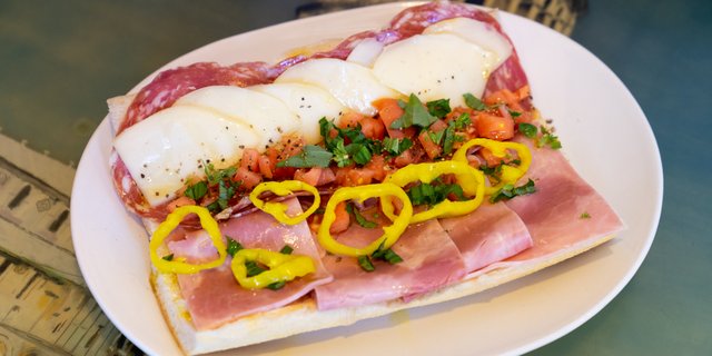 Italian Sub