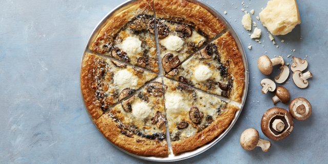 Gluten-Free Muffled Trushroom Pizza