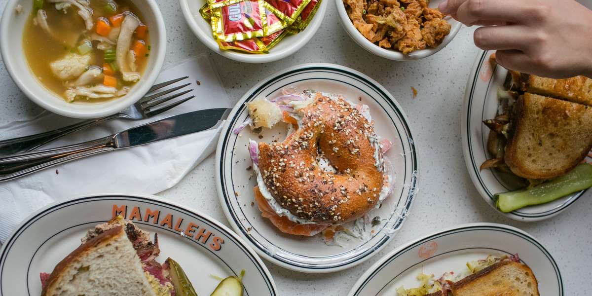 Mamaleh's Delicatessen