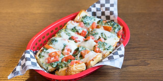 Spinach & Tomato Bread
