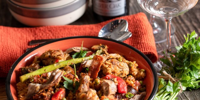Carne Paella