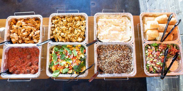 Oliver's Lunch Buffet