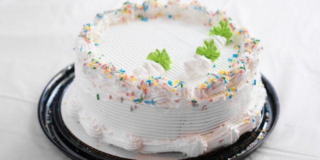 Traditional Ice Cream Cake