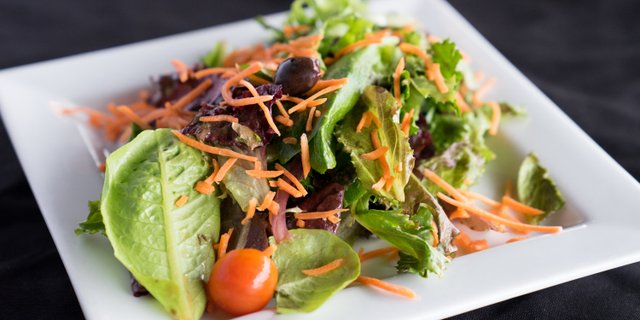 Mixed Green Salad