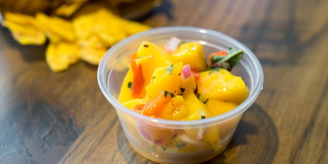 Mango Salsa & Plantain Chips