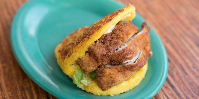 Crispy Chicken Arepas Tray