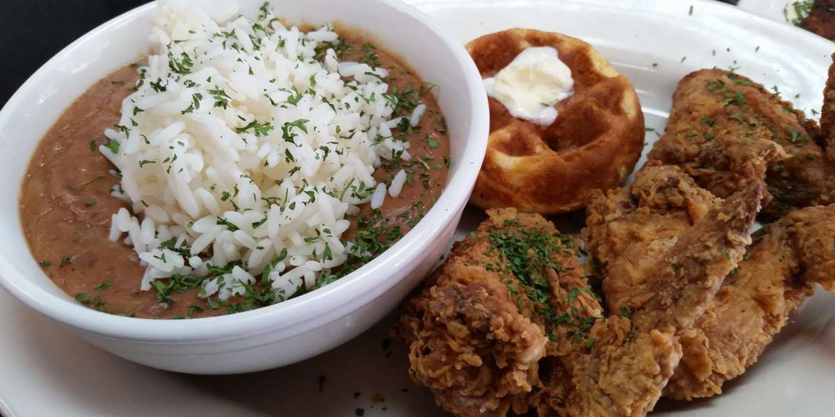 Ma Momma’s House of Cornbread, Chicken & Waffles
