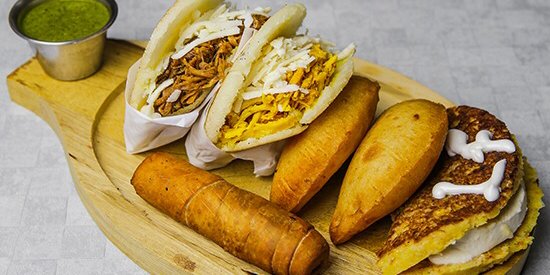 Arepa Combo
