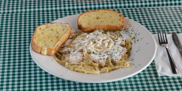 Chicken Fettuccine Alfredo