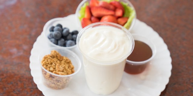 Greek Yogurt Parfait