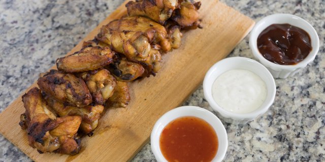 Grilled Naked Wings