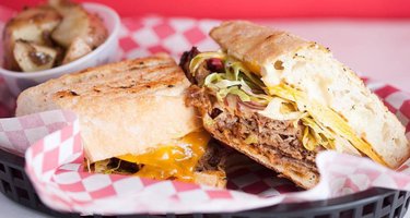 Charlie's Deli