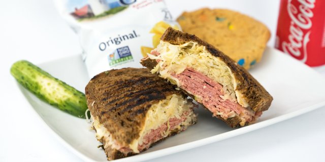 Grilled Bread Classics Sandwich Lunch Package