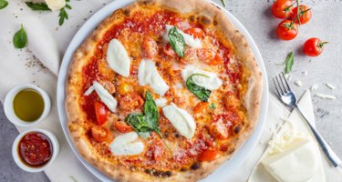 Verona Pizza, Wings & Catering