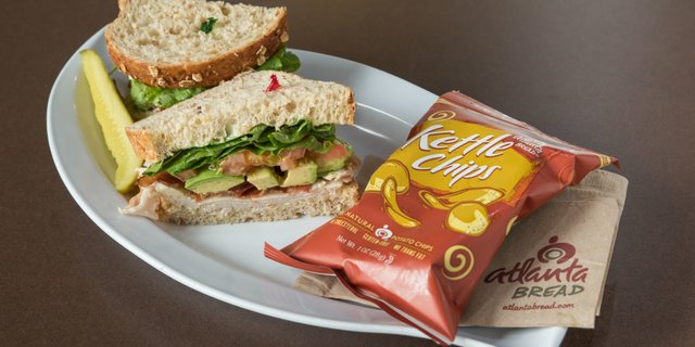 Signature Boxed Lunch