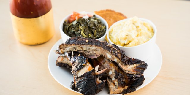 LuCretia's "Liquid Gold" BBQ Ribs