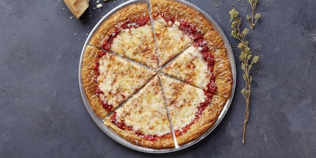 Gluten-Free Classic Cheese Pizza